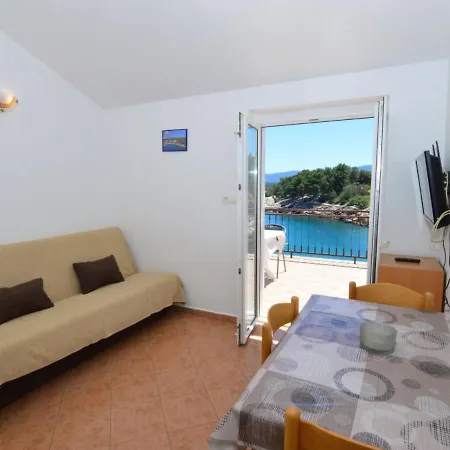 Apartman Buda-2 By Interhome Basina