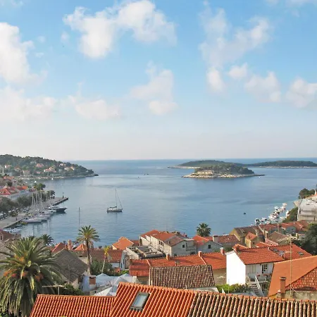 Buda-2 By Interhome Apartman Basina