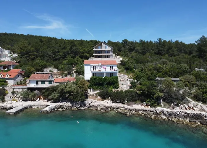 Buda-2 By Interhome * Basina