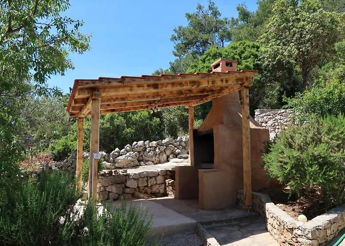 Lägenhet Buda-2 By Interhome Basina