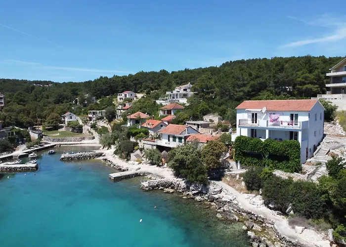 Buda-2 By Interhome Apartmán